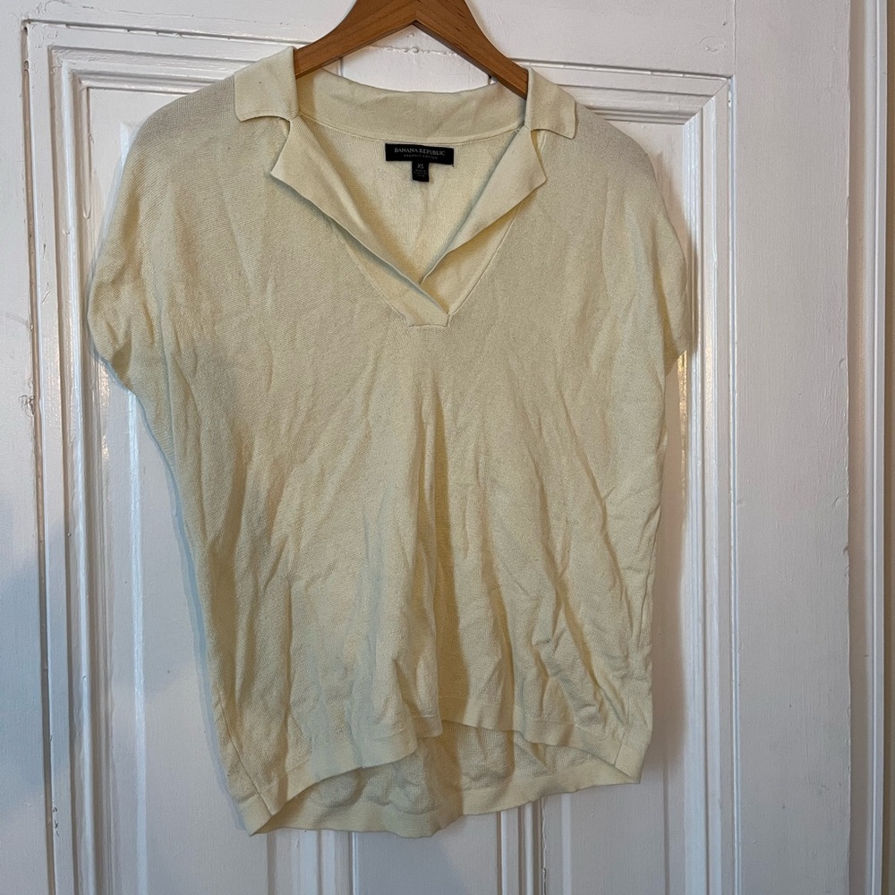 Banana Republic Organic Cotton Cap Sleeve! Worn once